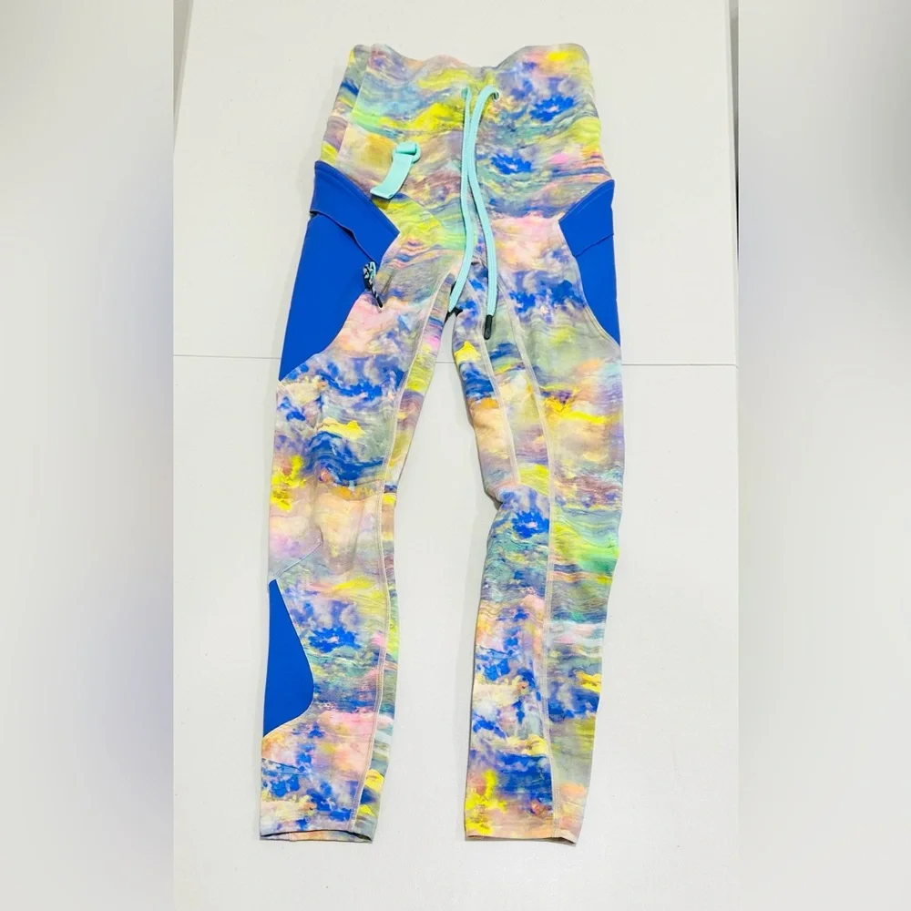 Lululemon Cargo‎ Super-High-Rise Hiking Tight 25